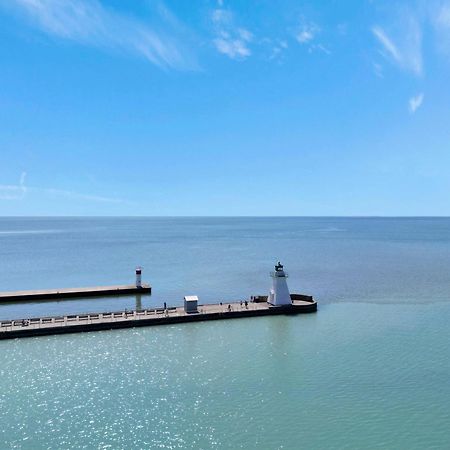 Luxe Lodges On Lake Erie Port Dover Luaran gambar