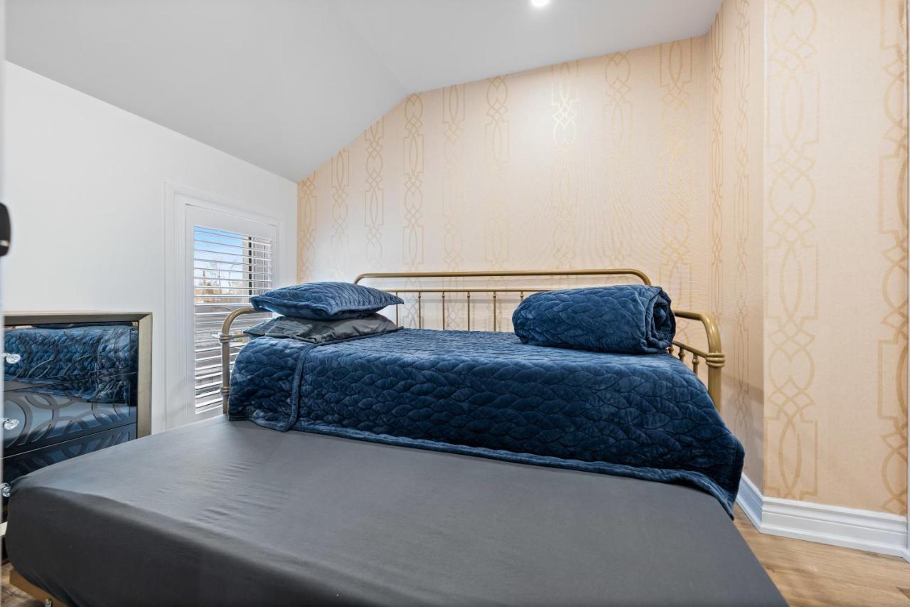Luxe Lodges On Lake Erie Port Dover Luaran gambar