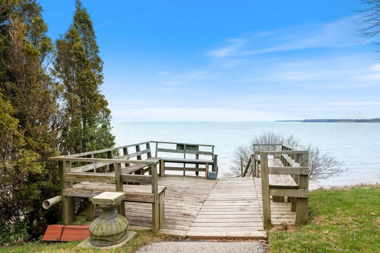 Luxe Lodges On Lake Erie Port Dover Luaran gambar