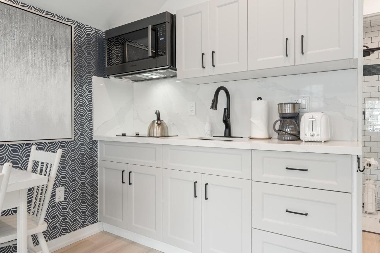 Luxe Lodges On Lake Erie Port Dover Luaran gambar