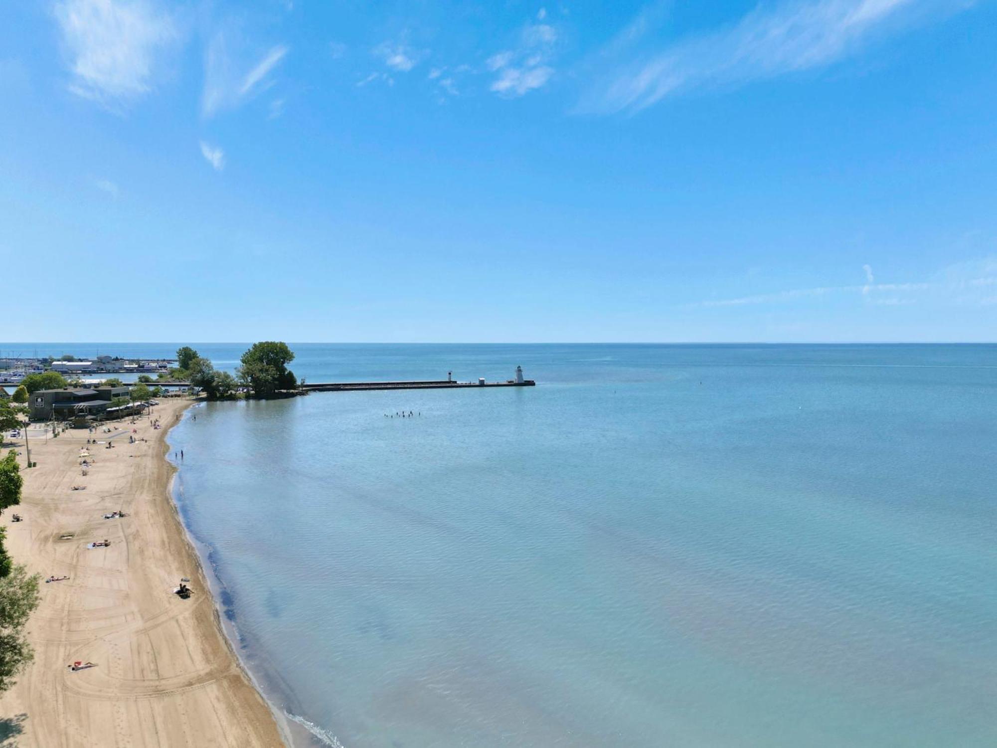 Luxe Lodges On Lake Erie Port Dover Luaran gambar