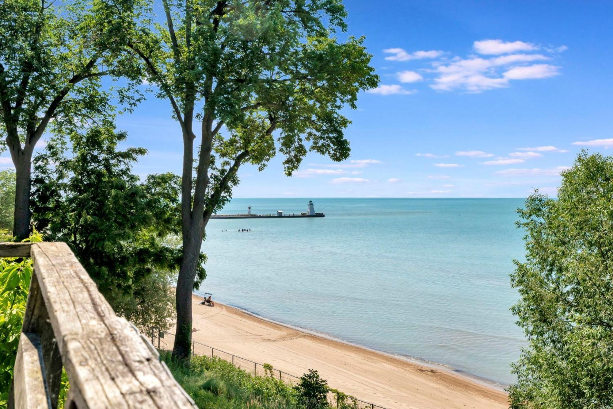 Luxe Lodges On Lake Erie Port Dover Luaran gambar
